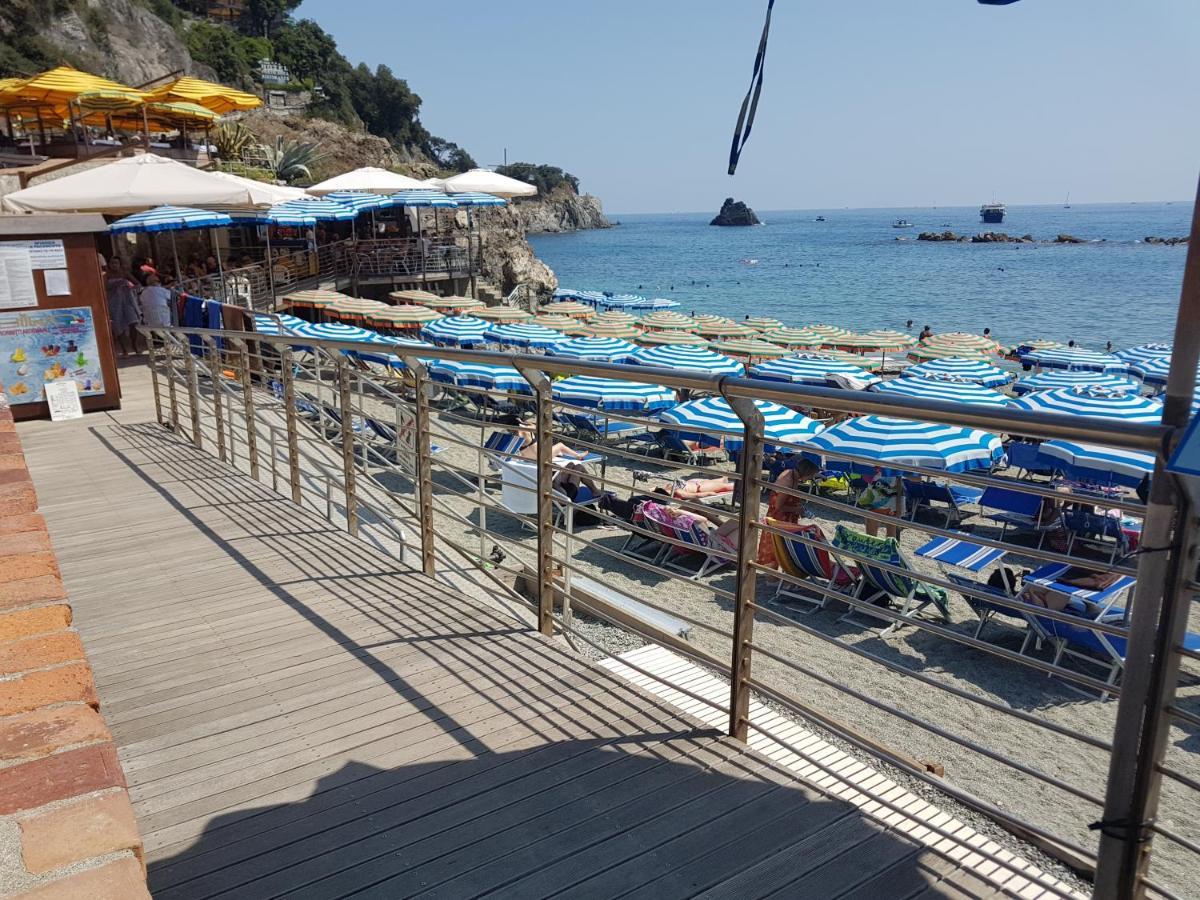 Monterosso Apartments In Servano'S Villas Monterosso al Mare Exteriör bild